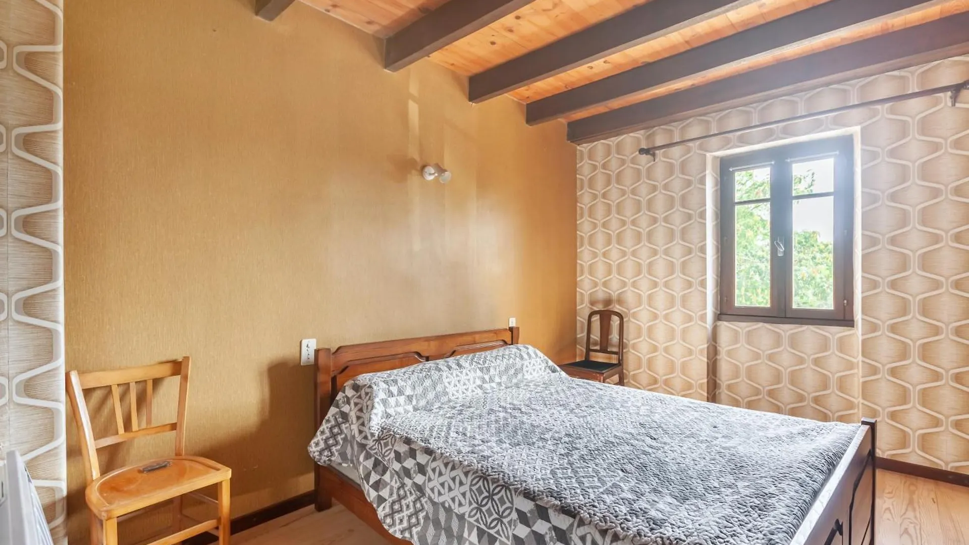 Maison De Charme A Puycelsi Avec Jardin Et Barbecue Puycelci Francia